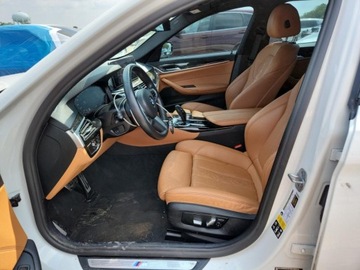 BMW Seria 5 G30-G31 2022 BMW Seria 5 540xi 2022 3.0l 3.0 Benzyna 335KM, zdjęcie 7