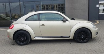 Volkswagen Beetle Hatchback 3d 1.4 TSI BlueMotion Technology 150KM 2015 Volkswagen Beetle 2015 R.1.4 benzyna 150 KM Nowy model BEETL led 1.4 150KM, zdjęcie 9