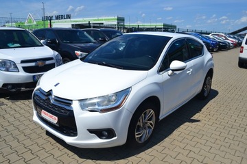 DS 4 I Hatchback (Citroen) 1.6 VTi 120KM 2013 CITROEN DS4 1.6 VTi 120 120 KM, zdjęcie 2