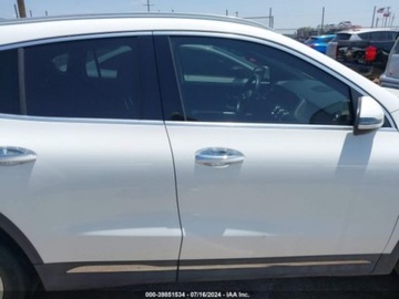 Mercedes GLA II 2021 Mercedes-Benz GLA 2021 Mercedes-Benz GLA GLA 250 SUV 2.0 Benzyna 221KM, zdjęcie 12