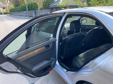 Mercedes Klasa C W204 Limuzyna 3.0 300 231KM 2008 Mercedes-Benz Klasa C Mercedes-Benz C 280 V6 4-Matic Super Stan Szwajcar, zdjęcie 36