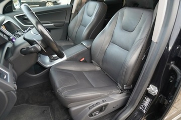 Volvo XC60 II Crossover D4 190KM 2018 Volvo XC 60 SUMMUM nawi PANORAMA bixenon SKÓRA, zdjęcie 15