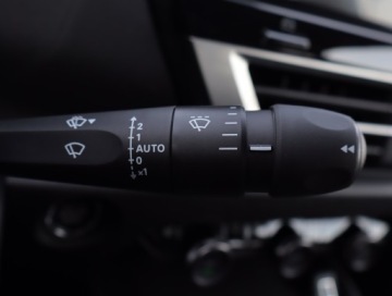 Citroen C4 III SUV 1.2 PureTech 130KM 2023 Citroen C4 1.2 PureTech, Salon Polska, Serwis ASO, zdjęcie 23