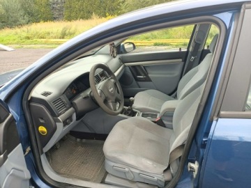 Opel Vectra C Sedan 1.8 ECOTEC 122KM 2002 Opel Vectra 1.8 02r, zdjęcie 4