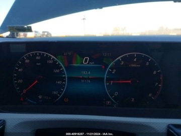 Mercedes Klasa A W177/V177 2019 Mercedes-Benz Klasa A 2019r., 2.0l, od ubezpieczalni 2.0 Benzyna 188KM, zdjęcie 10