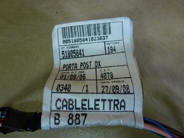 CROMA FACELIFT SVAZEK DVEŘE PRAVÝ ZADNÍ 51805841