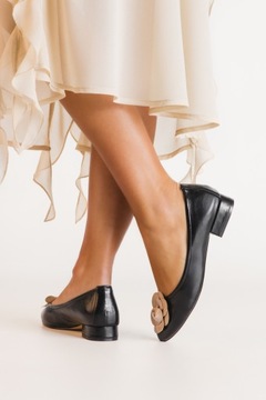 БАЛЕТКИ ЖЕНСКИЕ С ДЕКОРАТИВНЫМ ЦВЕТОМ, УДОБНАЯ КОЖАНАЯ СТЕЛКА, ЧЕРНЫЕ, размер 41