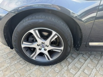 Volvo XC60 I SUV Facelifting 2.0 D4 DRIVE-E 181KM 2013 Volvo XC 60 2,0 diesel D4 181KM skóry, zdjęcie 14