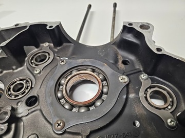 Suzuki DR 600 картерный блок двигателя