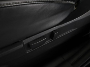 Mitsubishi Outlander III SUV Facelifting 2017 2.0 150KM 2018 Mitsubishi Outlander 2.0 4WD Diamant Edition+ Navi, zdjęcie 37