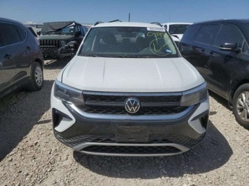Volkswagen Tiguan II 2022 Volkswagen Tiguan 2022 VOLKSWAGEN TAOS S, silnik 1.5 L 1.5 Benzyna 158KM, zdjęcie 5