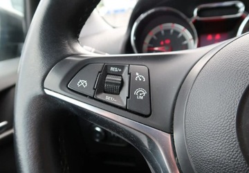 Opel Adam Hatchback 1.4 87KM 2018 Opel Adam dach panoramiczny, pakiet city, tempomat, pdc 1.4 Benzyna 87KM, zdjęcie 15