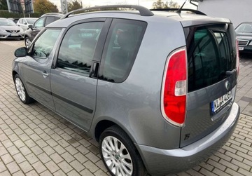 Skoda Roomster Mikrovan Facelifting 1.2 TSI 105KM 2010 Skoda Roomster 1.2TSI 105KM Panorama Klimatr.AluZima Parktr.Temp.Komp.Opla, zdjęcie 4