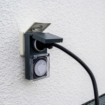 ПРОГРАММАТОР ВРЕМЕНИ АНАЛОГОВЫЙ ТАЙМЕР 230 В IP44 МЕХАНИЧЕСКИЙ КОНТРОЛЛЕР