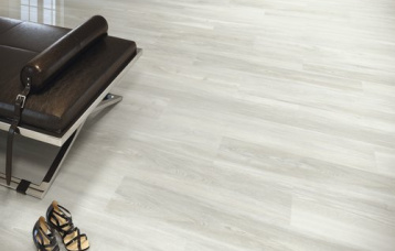 PŁYTKI DREWNOPODOBNE 20x120 POŁYSK