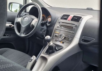 Toyota Auris I Hatchback 2.0 D-4D 125KM 2008 Toyota Auris SLICZNA 2.0 D4D Zadbana BOGATA WERSJA Oryginal SERWIS 2009r, zdjęcie 5