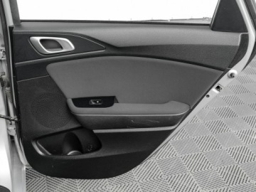 Kia Ceed III Kombi Facelifting 1.5 T-GDI 160KM 2022 Kia Cee'd GD4E164#1.5 T-GDI M 2 stref klima K.cof, zdjęcie 28