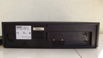 Sanyo VHR 758 6 HEAD HI-FI NICAM/A2 СТЕРЕО VHS видеомагнитофон