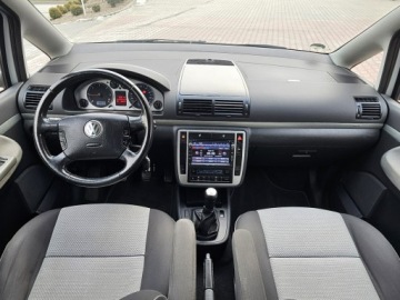 Volkswagen Sharan I 2.0 TDI 140KM 2007 Volkswagen Sharan KlimaTronik, Android, 7-o Os., zdjęcie 22