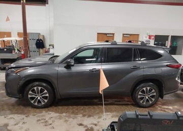 Toyota Highlander III 2021 Toyota Highlander XLE, V6, od ubezpieczalni 3.5 Benzyna 295KM, zdjęcie 4