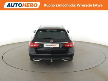 Mercedes Klasa C W205 Kombi Facelifting 1.6 180 156KM 2019 Mercedes C 180 Automat Avantgarde LIFT Navi, zdjęcie 5
