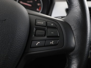 BMW X1 F48 Crossover xDrive18d 150KM 2017 BMW X1 2.0d Automat xDrive Advantage Klimatronik, zdjęcie 28