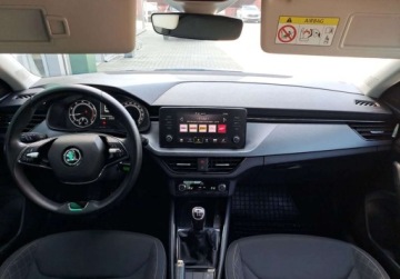 Skoda Scala Hatchback 1.0 TSI 110KM 2022 Skoda Scala Ambition 1,0 TSI 110 KM Salon PL ASO VAT-23 Benzyna 110KM, zdjęcie 9
