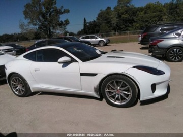 Jaguar F-Type Coupe Facelifting 2.0 i4 Twinturbo 300KM 2018 Jaguar F-Type 2018, 2.0, od ubezpieczalni 2.0 Benzyna 300KM, zdjęcie 9