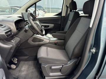 Toyota Proace II 2025 Toyota PROACE CITY VERSO Long 1.2 D-4T Family PROA, zdjęcie 12