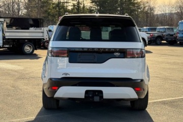 Land Rover Discovery V 2023 Land Rover Discovery R-Dynamic HSE 2023 3.0 Benzyna 355KM, zdjęcie 4