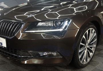 Skoda Superb III Kombi 1.8 TSI 180KM 2016 Skoda Superb Skory_Naglosnienie Canton_Panoramiczny dach 1.8 Benzyna, zdjęcie 12