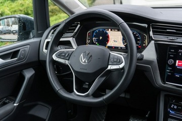 Volkswagen Touran III 1.5 TSI EVO 150KM 2024 Volkswagen Touran Special Edition 1.5 TSI EVO 150, zdjęcie 19