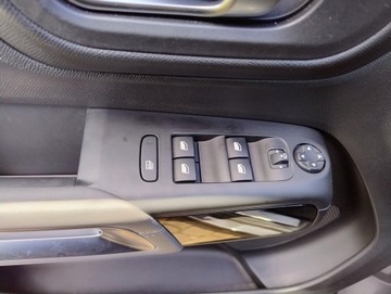 Citroen C5 Aircross SUV 1.6 PureTech 181KM 2019 CITROEN C5 AIRCROSS 1.6 PureTech, zdjęcie 11