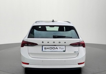 Skoda Octavia IV Liftback 1.5 TSI EVO 150KM 2022 Skoda Octavia bezwypadkowy - 1 wlasciciel - czujniki - kamera - faktura VAT, zdjęcie 4