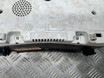 0263601003 PŘÍSTROJOVÁ DESKA 1.7 SDI 44 2000 VW LUPO (6X1 6E1)