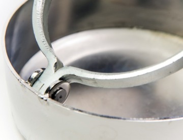 ЗАЩИТА КРЫШКИ ТОПЛИВНОГО БАКА FORD F-MAX