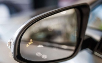 Toyota C-HR I Crossover Facelifting 1.8 Hybrid 122KM 2023 Toyota C-HR 1.8 Hybrid Style 1.8 Hybryda 122KM, zdjęcie 16