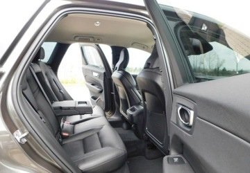 Volvo XC60 II Crossover D3 150KM 2019 Volvo XC 60 z Gwarancja Bezwypadkowe 100 Model 2020r 2.0 Diesel 150KM, zdjęcie 10