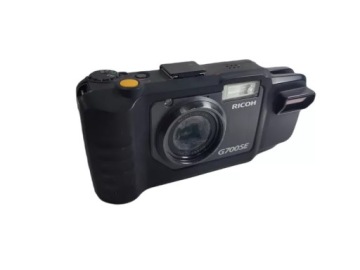 ЗАЩИТНАЯ КАМЕРА RICOH G700SE С ЗАРЯДНЫМ УСТРОЙСТВОМ