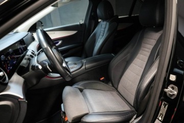 Mercedes Klasa E W213 Limuzyna Facelifting 2.0 E220d 194KM 2021 Mercedes E 220 *4Matic*AMG Line*Salon Polska*I, zdjęcie 17