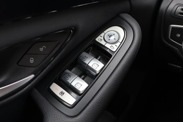 Mercedes Klasa C W205 Limuzyna Facelifting 1.6 C180 156KM 2019 Mercedes C C 180, Salon Polska, Serwis ASO, zdjęcie 19