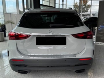 Mercedes GLA II Off-roader Facelifting 1.3 200 163KM 2026 MERCEDES-BENZ GLA 200 AMG Line Suv 1.3 (163KM) 2026, zdjęcie 3