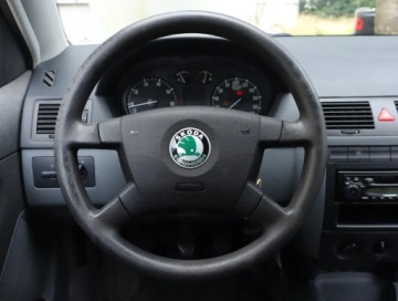 Skoda Fabia I Hatchback 1.2 i 54KM 2003 Skoda Fabia 1.2, HAK, zdjęcie 14