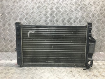 AUDI A4 B5 1.6 CHLADIČ VODY