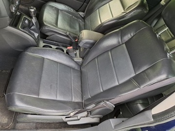 JEEP COMPASS I FACELIFT SEDADLO LEVÝ PŘEDNÍ KŮŽE