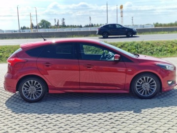 Ford Focus III Hatchback 5d facelifting 1.0 EcoBoost 125KM 2017 Ford Focus 1.0 EcoBoost 125Ps ST-Line Navi Kamera Piekny Gwarancja 125KM, zdjęcie 34
