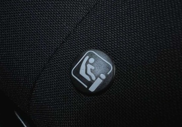 Peugeot 3008 II Crossover 1.6 BlueHDi 120KM 2018 Peugeot 3008 II LED 1.6 HDI 120KM gwarancja MANUAL 1.6 Diesel, zdjęcie 33