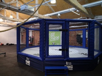 PROFESJONALNA KLATKA MMA Z PODESTEM RING DO WALKI