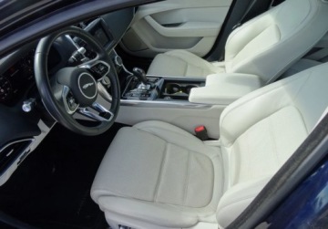 Jaguar XE Sedan Facelifting 2.0 i4D 180KM 2020 Jaguar XE 2.0D 180KM 100Bezwypadkowy Jak Nowy Oplacony 93.000km 2.0, zdjęcie 11