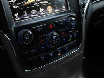 Jeep Grand Cherokee IV Terenowy Facelifting 3.0 V6 CRD 250KM 2014 Jeep Grand Cherokee 3.0 CRD, 246 KM, 4X4, zdjęcie 15